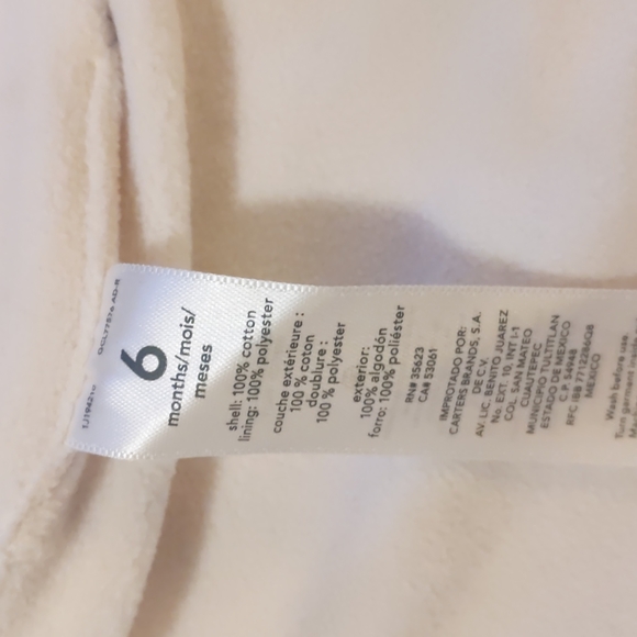 Carter's red cape size 6 months - Picture 10 of 12